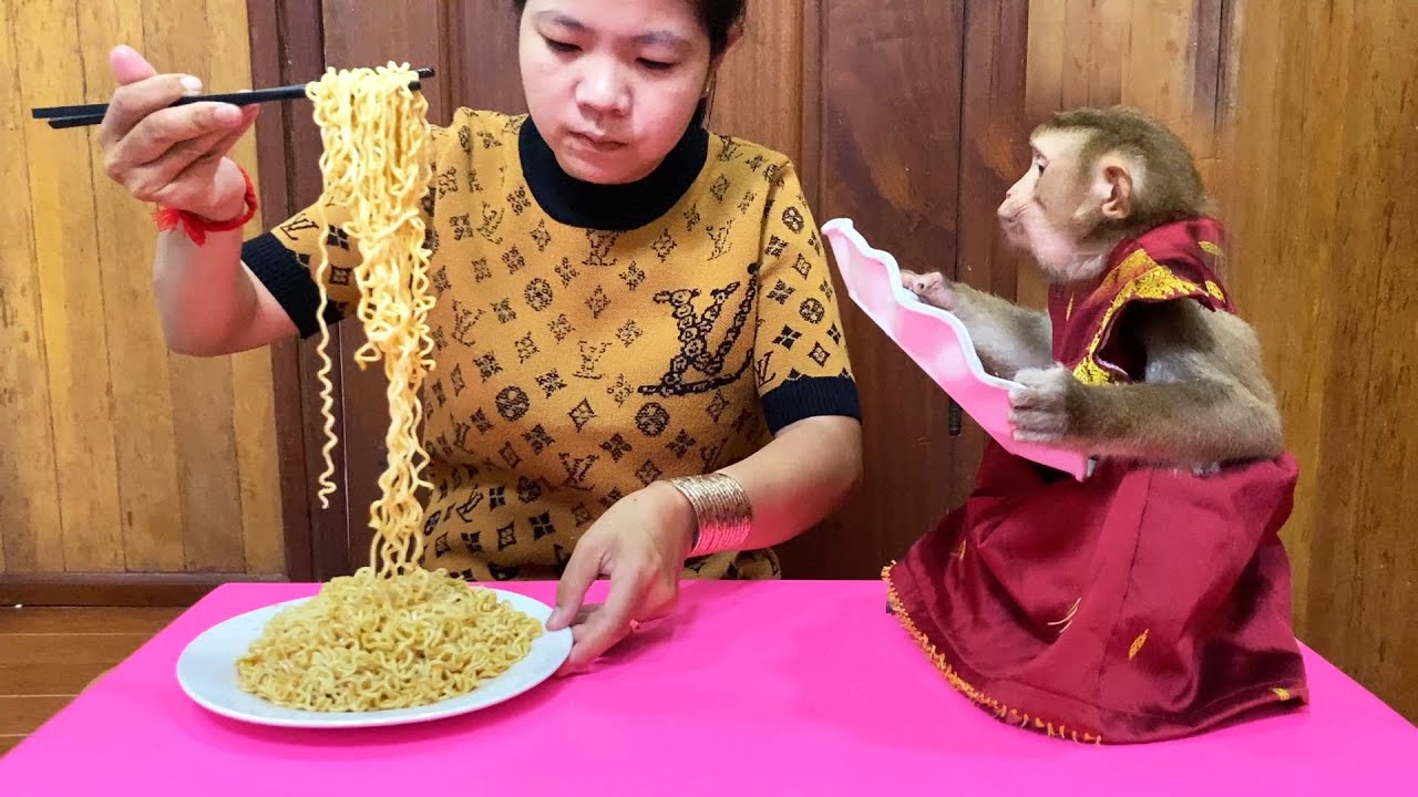 Mom's Fast  Food Breakfast But Lil Cutie Judee Wanna Try Too