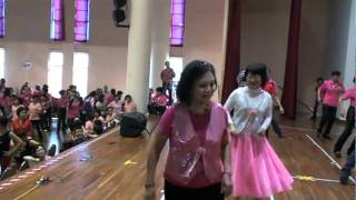 Dancing in the Streets - Line dance demo with Choreographer Leong Mei Ling