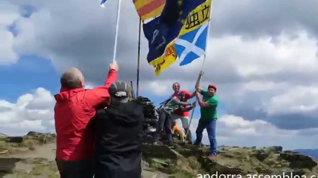 Estelades al cim del Pic Bassera