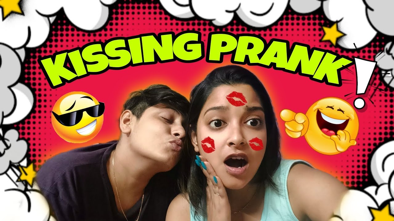 🔥KISSING PRANK ON MY GF 😘 KISSING IN FRONT OF OTHERS 💋 EPIC REACTION 🤣 Prank Gone Wrong