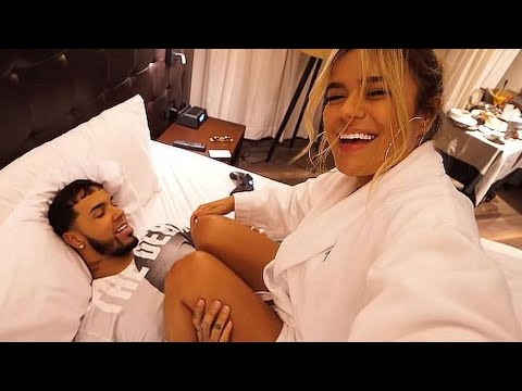Anuel AA_ KAROL G - Secreto