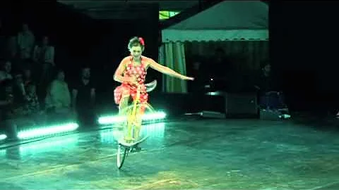JESSICA ARPIN / "I Love Burlesk Cabaret" de NaNa D...