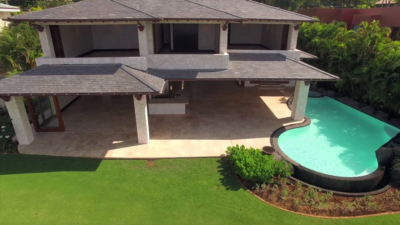 MAUI BEACHFRONT RESIDENCE | 3190 S Kihei Road | MAUI HAWAII | www.dennisrush.com