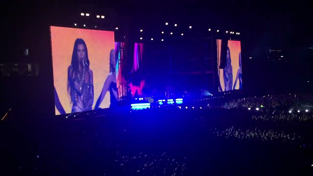 Watch Dua Lipa - Don't Star Now - Future Nostalgia Tour - Monterrey 23/09/2022 - Estadio BANORTE on YouTube Watch Dua Lipa - Don't Star Now - Future Nostalgia Tour - Monterrey 23/09/2022 - Estadio BANORTE on YouTube