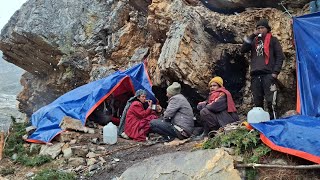 Best Life in A Himalayan Village During the Snowfall | Most Relaxing | Mountain  Documentary Video 