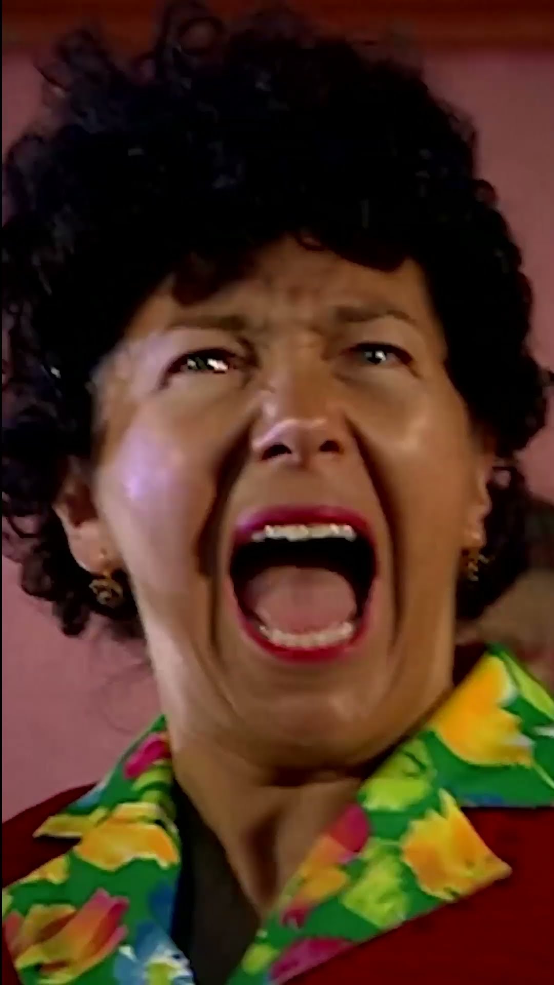 Este momento de Doña Lucha también es digno de un ÓSCAR ?... ? #MaríaDeTodosLosÁngeles