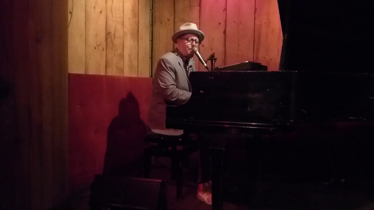 Jeff Kazee - Walking To New Orleans ~ My Blue Heaven 12-21-17 Rockwood Music 3, NYC