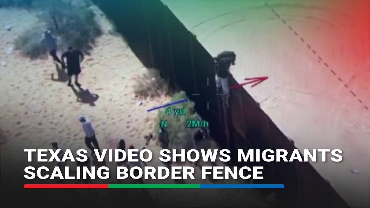Texas video shows migrants scaling border fence - YouTube