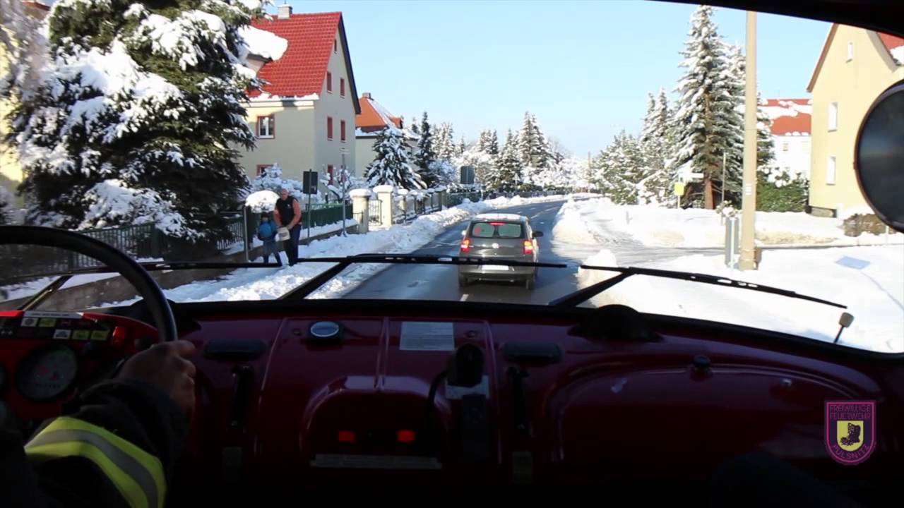 Einsatzfahrt Richtung Keulenberg mit LF16/TS aus Pulsnitz