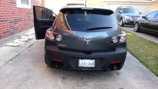 My Mazda 3 2.3L 2008 with custom exhaust.