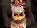 無人販売の隠し扉を開けると…楽園が