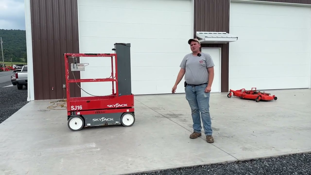 2018 Skyjack SJ16 Electric Man Lift 500 Lbs. Capacity 21' 7" Working Height New Batteries !!!