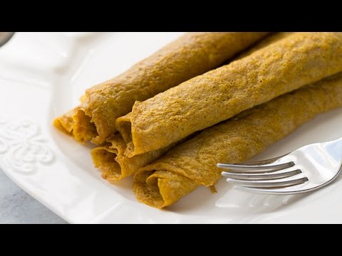 4-Ingredient Pumpkin Egg Protein Pancakes