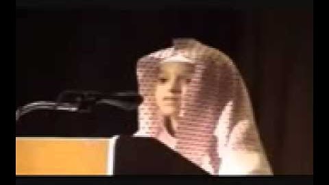 القارئ الصغير احمد سعود سورة النباء و النازعات   YouTube