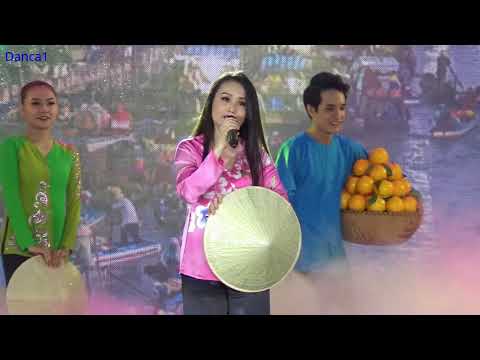 Video Chiếc Áo Bà Ba _Cẩm Ly hát tại Lễ Hội Trái Cây Suối... - youtube