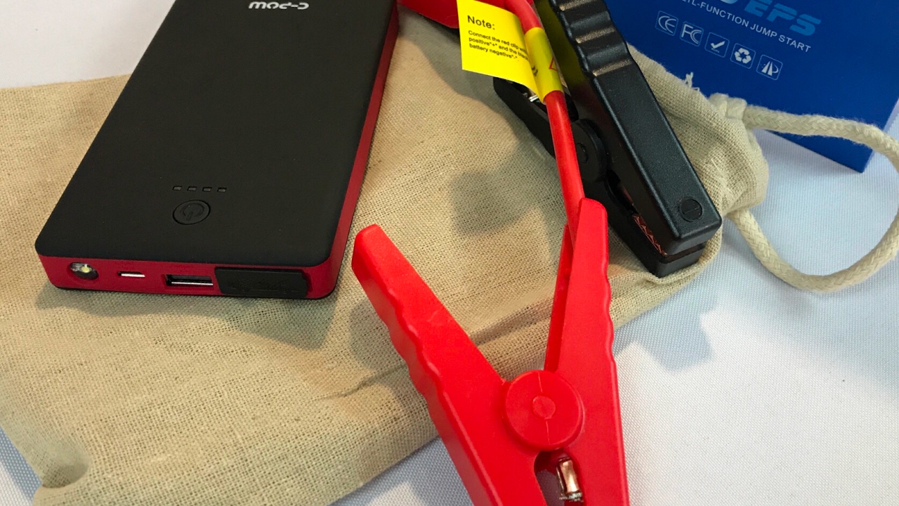 O271 - Goliath Jump Starter/Powerbank - St Regis Group