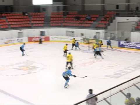 Part 4 | Corona Brasov Fenestela 68 - Miskolc JJSE | Liga Mol 22.10.10 hockey fights