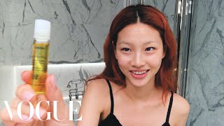 Squid Game's Hoyeon Jung’s Steps for Perfect Skin and a Two-Tone Lip | Beauty Secrets | Vogue screenshot 4