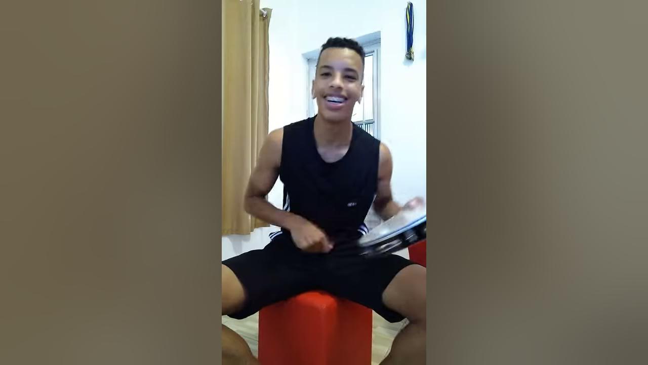 Cheirosa (Jorge & Matheus) versão pagode - Lucas Pandeiro