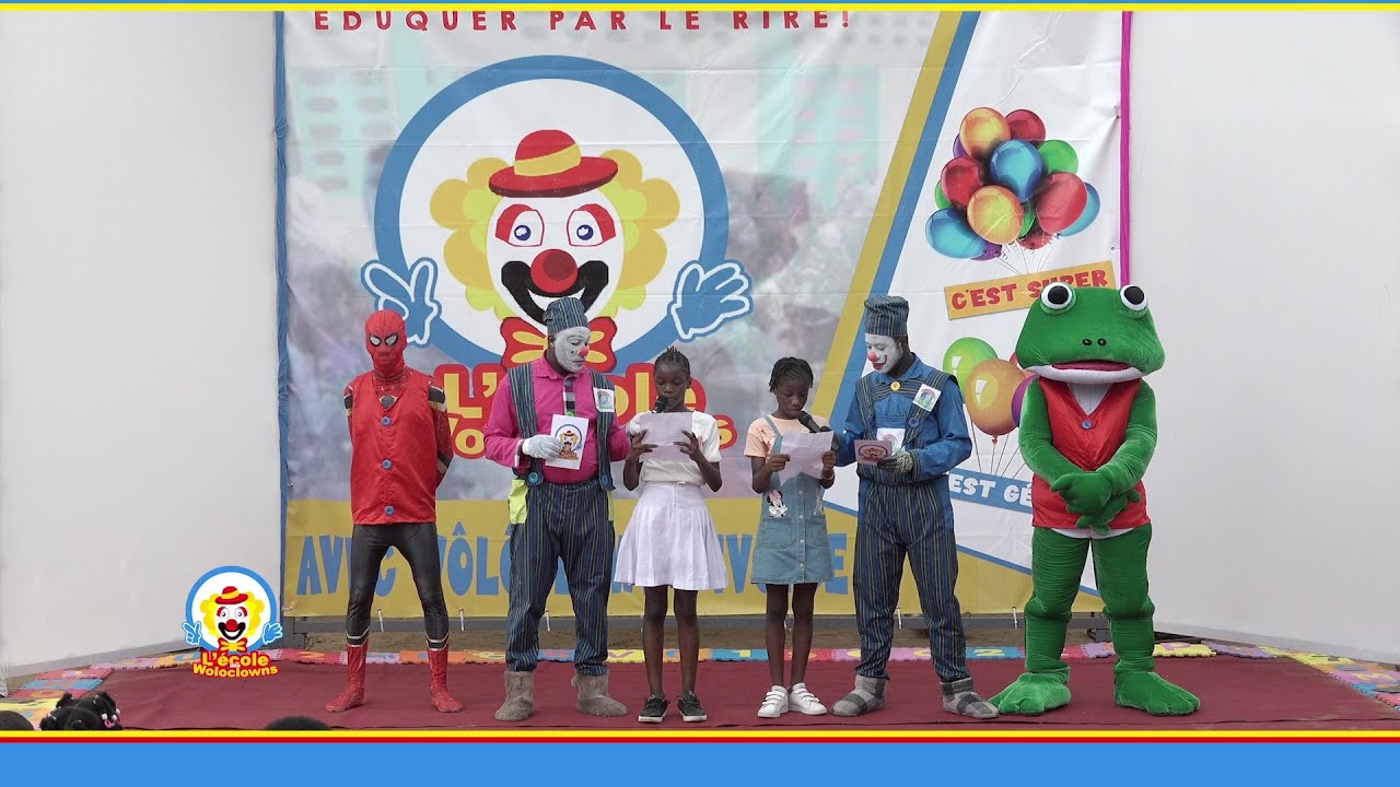 L' école des Woloclowns du 21 Décembre 2022 au Groupe Scolaire la DJIBI