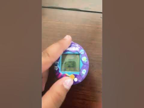 How do clean your tamagotchi poop - YouTube