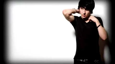 Mitchel Musso - Licence For Love [Clip]