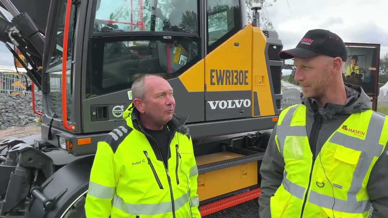Vi tar oss en närmare titt på Hjulgrävaren Volvo EWR 130E
