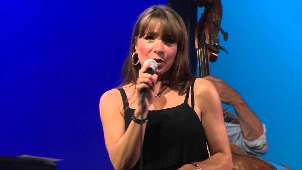 waltz for debby - YouTube