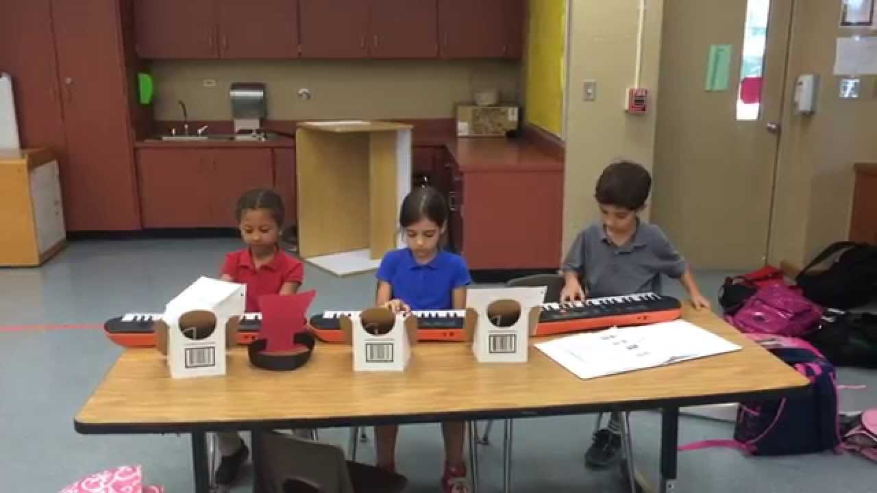 Crystal Lakes Elementary Students Play 'Let It Go' Chords YouTube