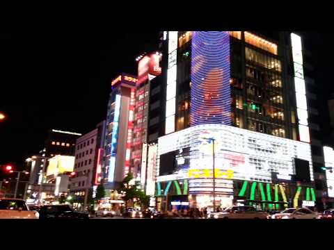 錦通大津交差点（名古屋市・栄）サンシャインサカエとドンキホーテ名古屋栄店の前
