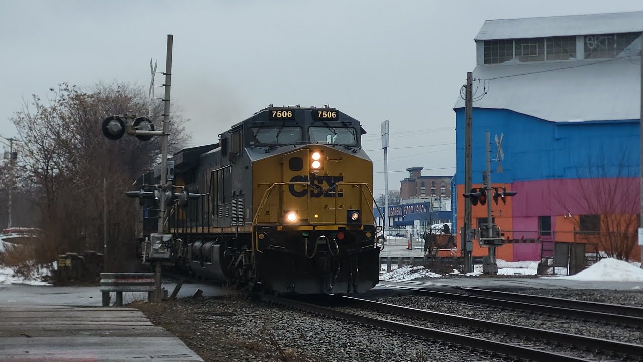 CSXT 7506 Leads M331-15 Through Pittsburgh, PA | 2-15-2026 - YouTube