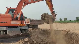 Mastering Mud Loading with Doosan Excavators: Essential Techniques