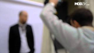 Shooting Scratch Massive