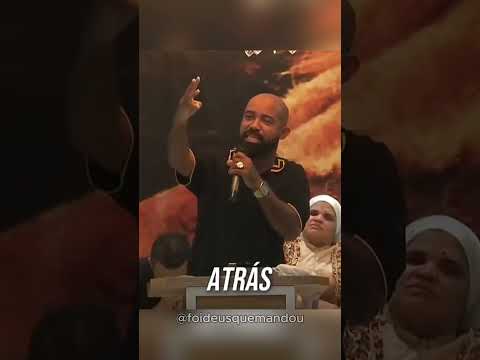 CERCADO PELA POLÍCIA… FOI NESSE MOMENTO QUE ELE CLAMOU POR DEUS