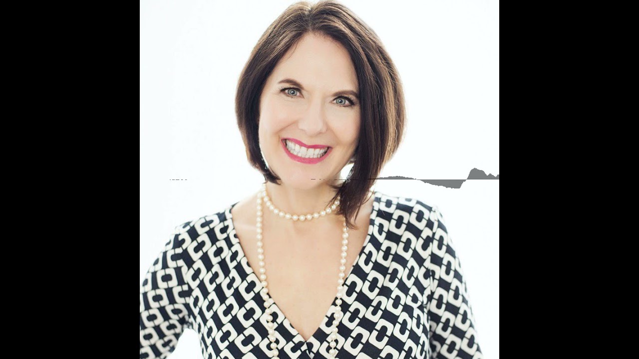 Certified Image Consultant Annette Bond Reveals How Women Can Create a Signature Look for Their...