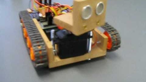 Survivor Bot 08M (PICAXE Tank Based Robot)