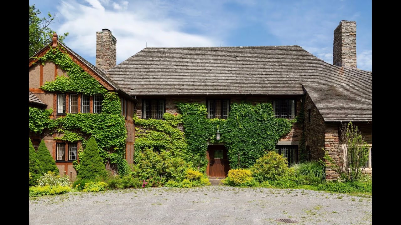 Inside a 1926 Tudor Mansion on 61 Acres | Four Seasons Sotheby's International Realty