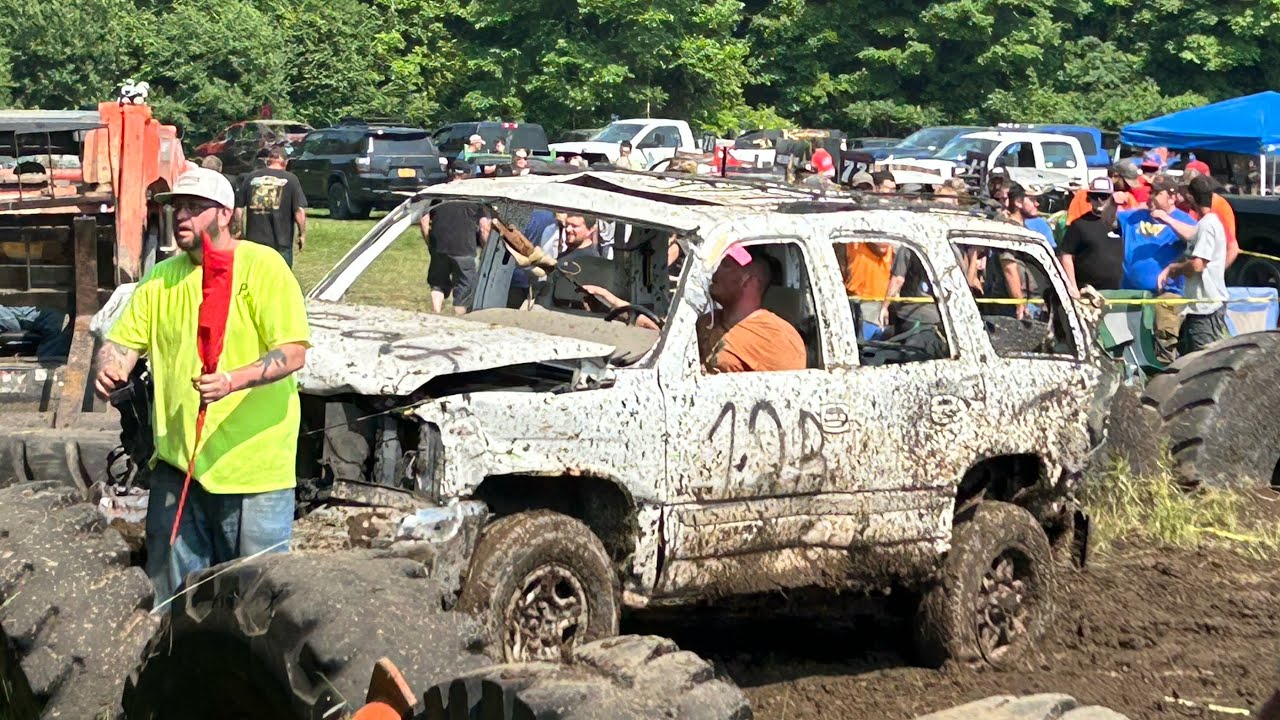 Truck/Vans Heat 1 - Lawrenceville Rumble Demolition Derby 6-7-2025