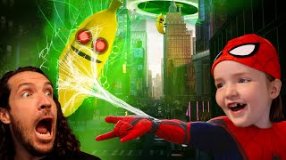 BANANA vs SPiDER NiKO  Super Hero Rescue Mission fun 2 Player obby with dad mixing new potions