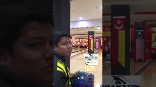 Brunswick Tzone as first ball?😎😎 #brunswickbowling #bowlwithbrunswick #bowling #strike screenshot 1