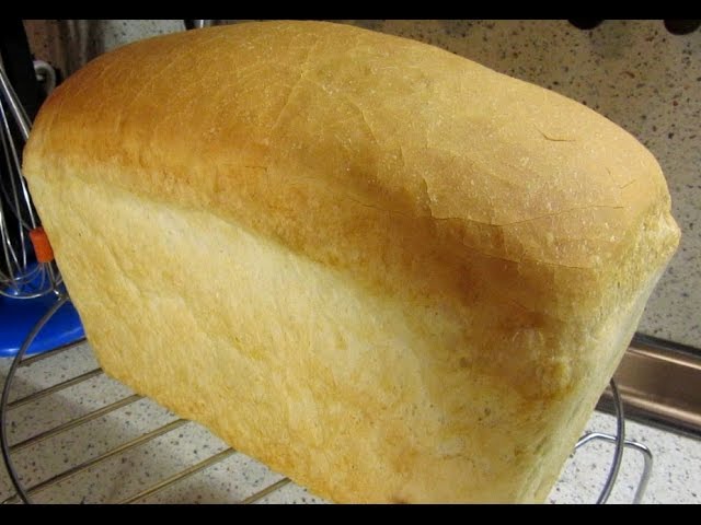 Опара хлебопечка. Белый хлеб кирпичик. Домашний хлеб кирпичиком. Хлеб домашний формовой формовой в духовке. Белый хлеб в духовке.