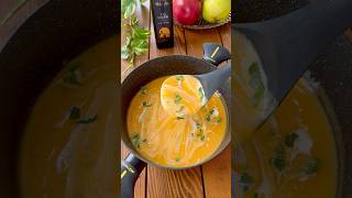 Supë Krem Me Kungull E Lehtë Dhe Plot Shije, Ideale Për Një Vakt Të Ngrohtë Në Ditët E Freskëta.