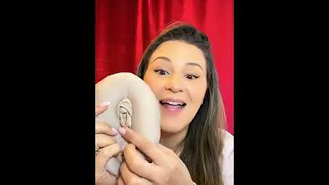 O que causa Sinequia infantil?
