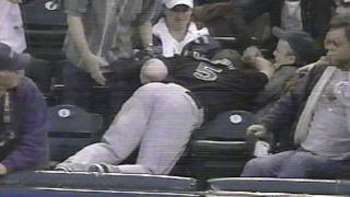 (2005) David Wright Dives Into Stands For Out | New York Mets @ Seattle Mariners | MLB