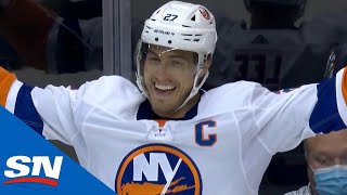 Pretty Passing Play By Islanders Leads To Anders Lee Goal