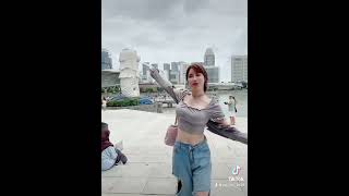 #singapore #魚尾獅來新加坡那麽久第一次跟他合照！