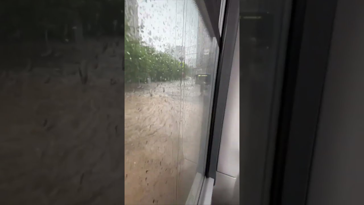 Severe Downpour Floods Moscow Submerges Paveletskaya Plaza And Streets