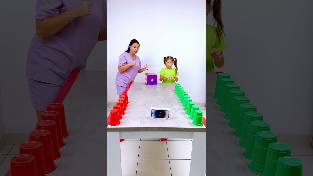 Who Will Win the Colore Cups Challenge #shorts Eva Alisa Family Shorts