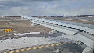 American Airlines A320 departure from Buffalo. (BUF-SYR)