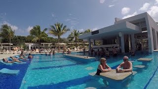 RIU Palace Mexico Video - (Swim-Up Pool Bar)